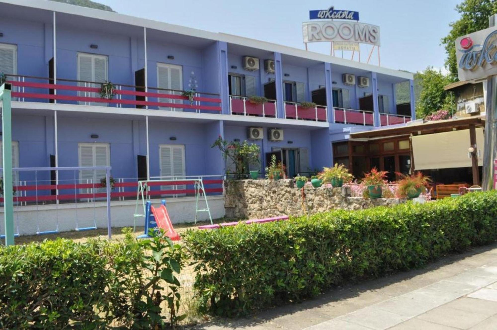 Okeania Seafront Rooms In Kamena Vourla Bagian luar foto